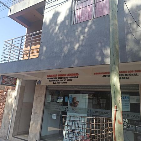 Hospedaje Turisticos. Libertador General San Martín Екстериор снимка